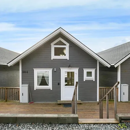 Sea House In Beautiful Surroundings 펜션